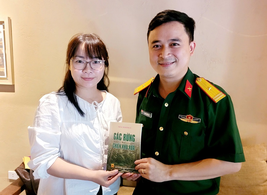 Gắn bó với Báo Quân đội nhân dân